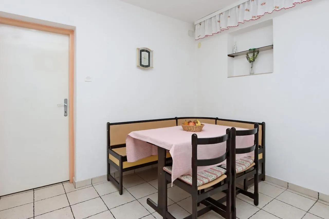 Apartments With A Parking Space Crikvenica - 12592