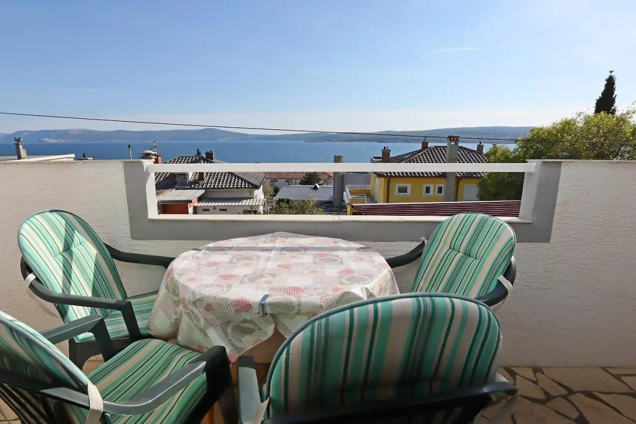 Apartments With A Parking Space Crikvenica - 12592